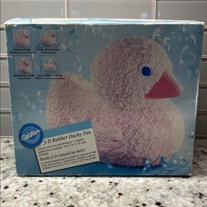Wilton 3-D Rubber Ducky Pan